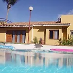 Parque Bali Con Aire Acondicionado Apart Otel