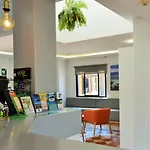 Parque Bali Con Aire Acondicionado 2*