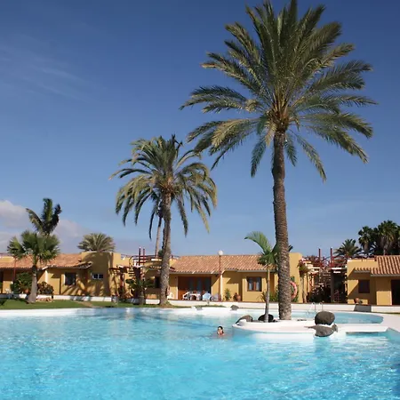 Apart Otel Parque Bali Con Aire Acondicionado 2*