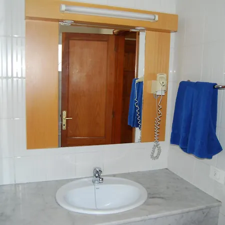 Apartahotel Parque Bali Con Aire Acondicionado