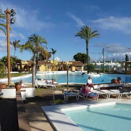 Parque Bali Con Aire Acondicionado 아파트호텔 2*