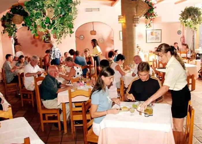 Parque Bali Con Aire Acondicionado Апарт-отель